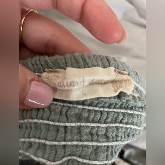 Alterd state blouse. - Picture 2 of 2